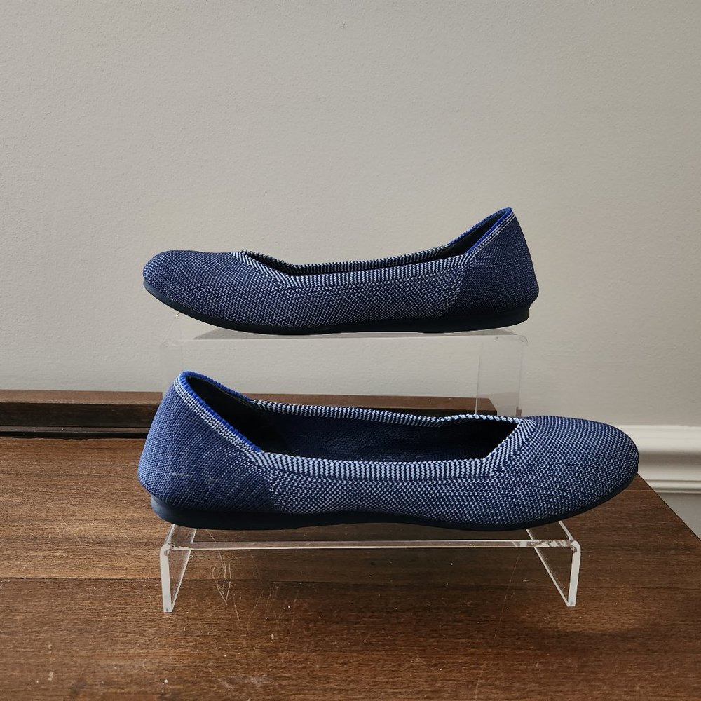 Rothy's round toe Flat in blue  Size 8 - Picture 2 of 5